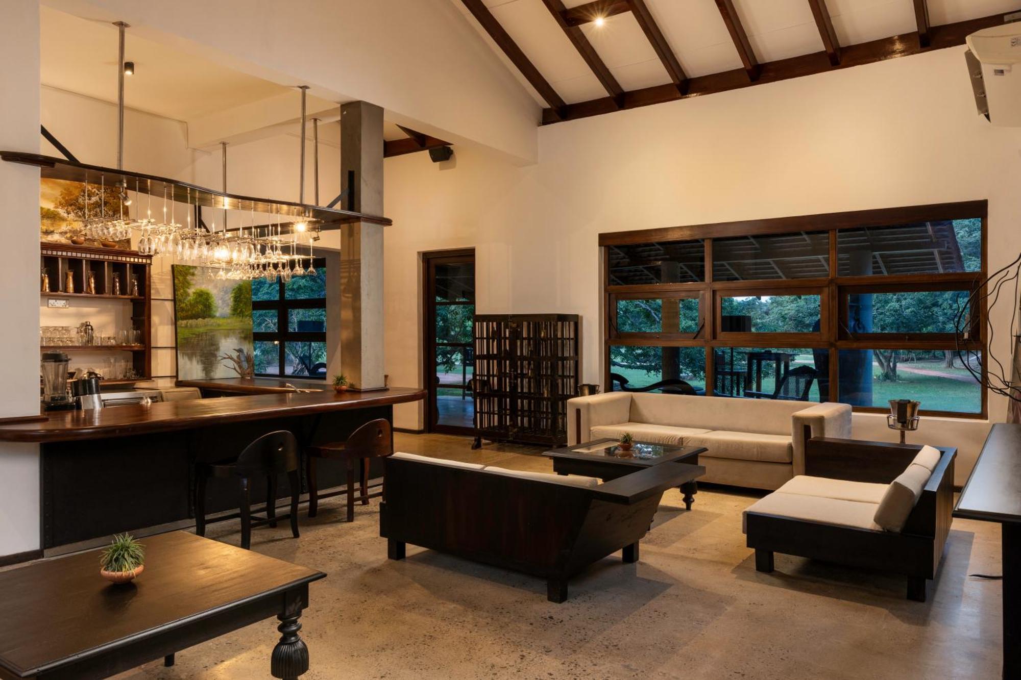 Ayugiri Ayurveda Wellness Resort Sigiriya Esterno foto