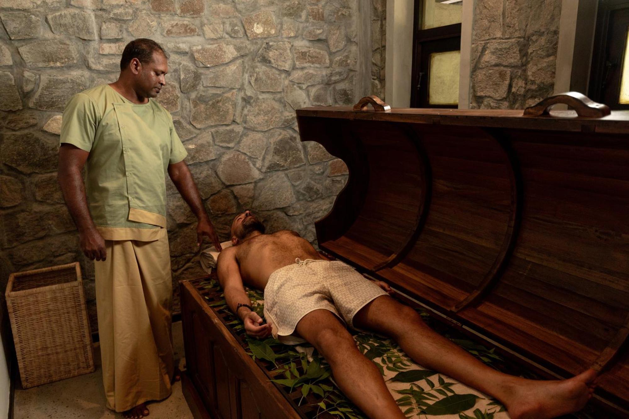 Ayugiri Ayurveda Wellness Resort Sigiriya Esterno foto