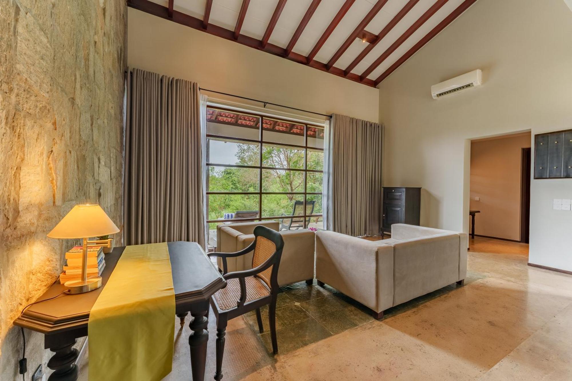 Ayugiri Ayurveda Wellness Resort Sigiriya Esterno foto