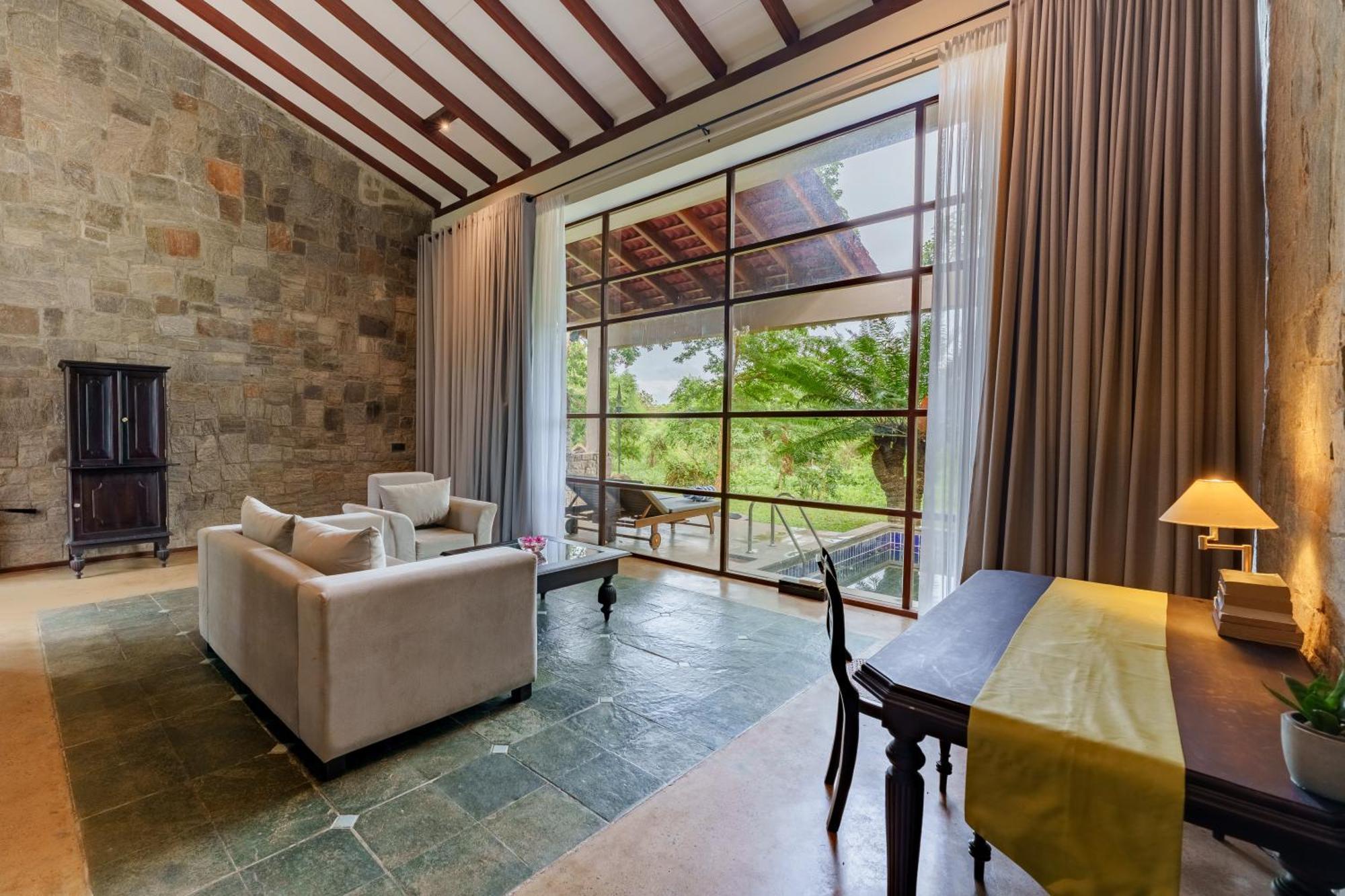 Ayugiri Ayurveda Wellness Resort Sigiriya Esterno foto
